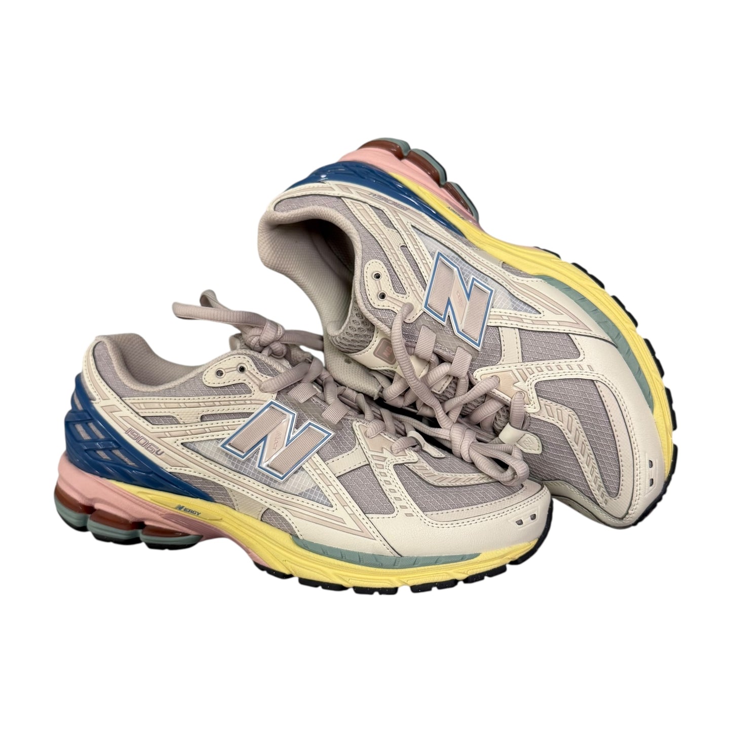 1906N - Lunar New Year