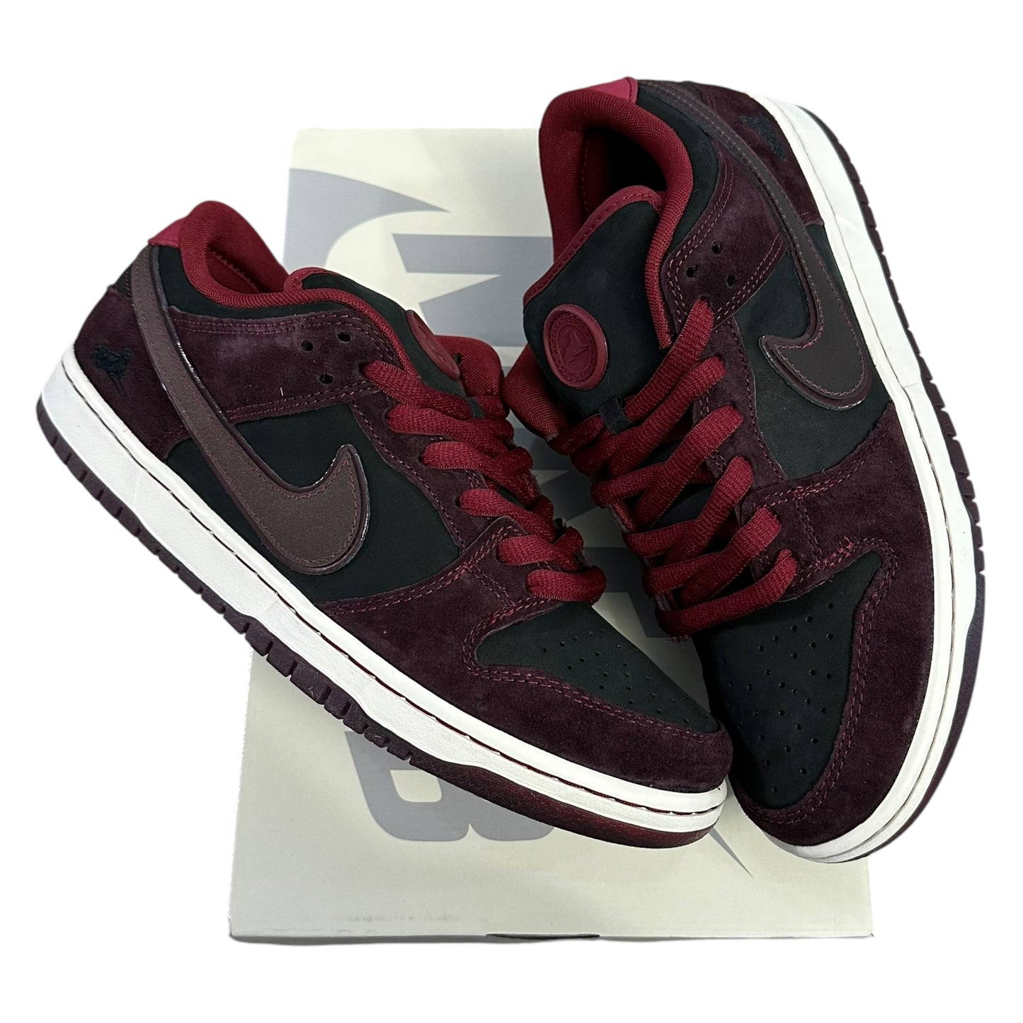 SB Dunk Low - Riot Skateshop