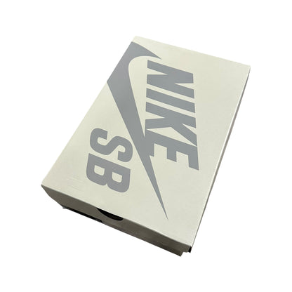 SB Dunk Low - Yuto [PRE OWNED]